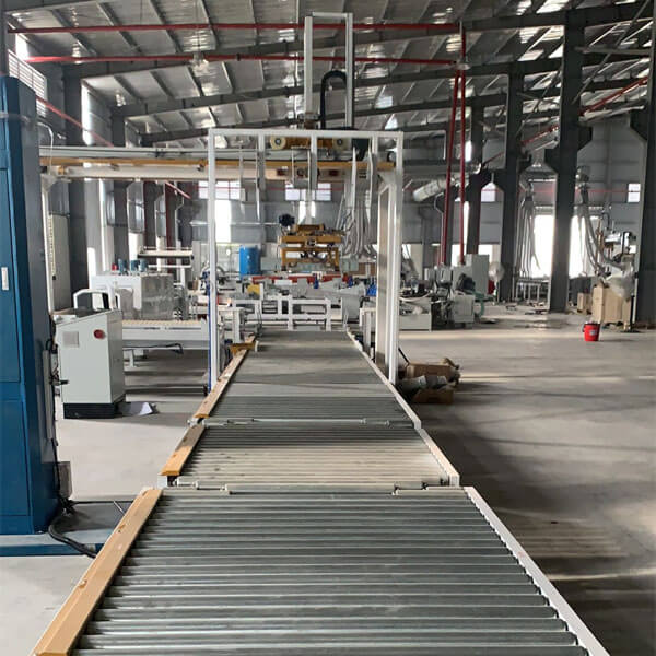 Conveyor with rolle